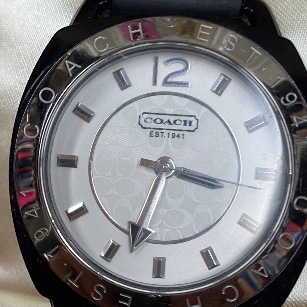 COACH Boyfriend Black Watch Silicone / Rubber Band with Box